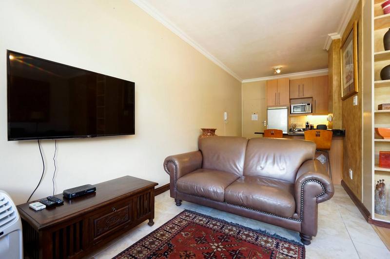 To Let 0 Bedroom Property for Rent in Oranjezicht Western Cape